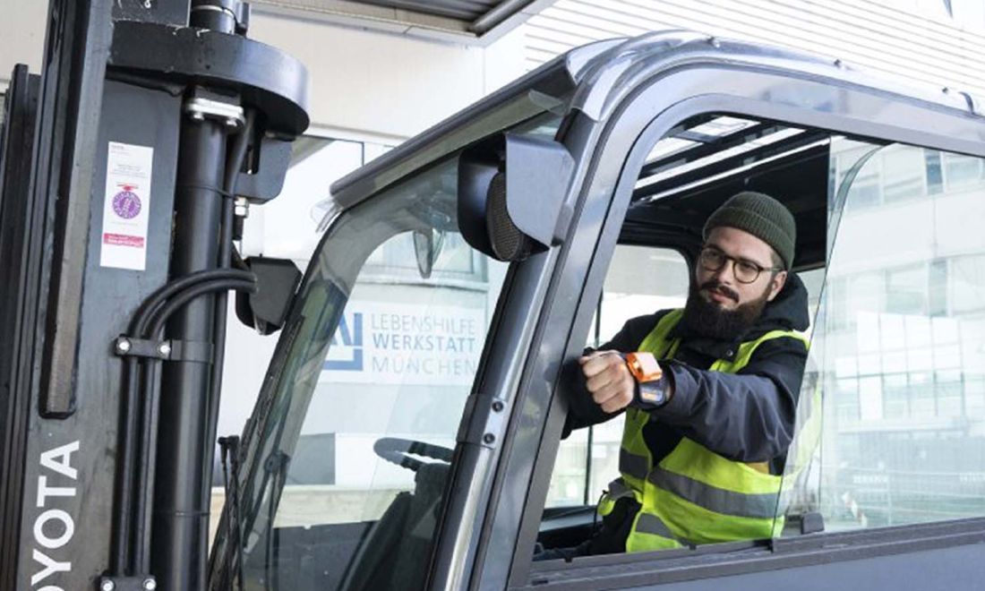 ProGlove Mark 3 Wearable scanner with 6 m scanning range
