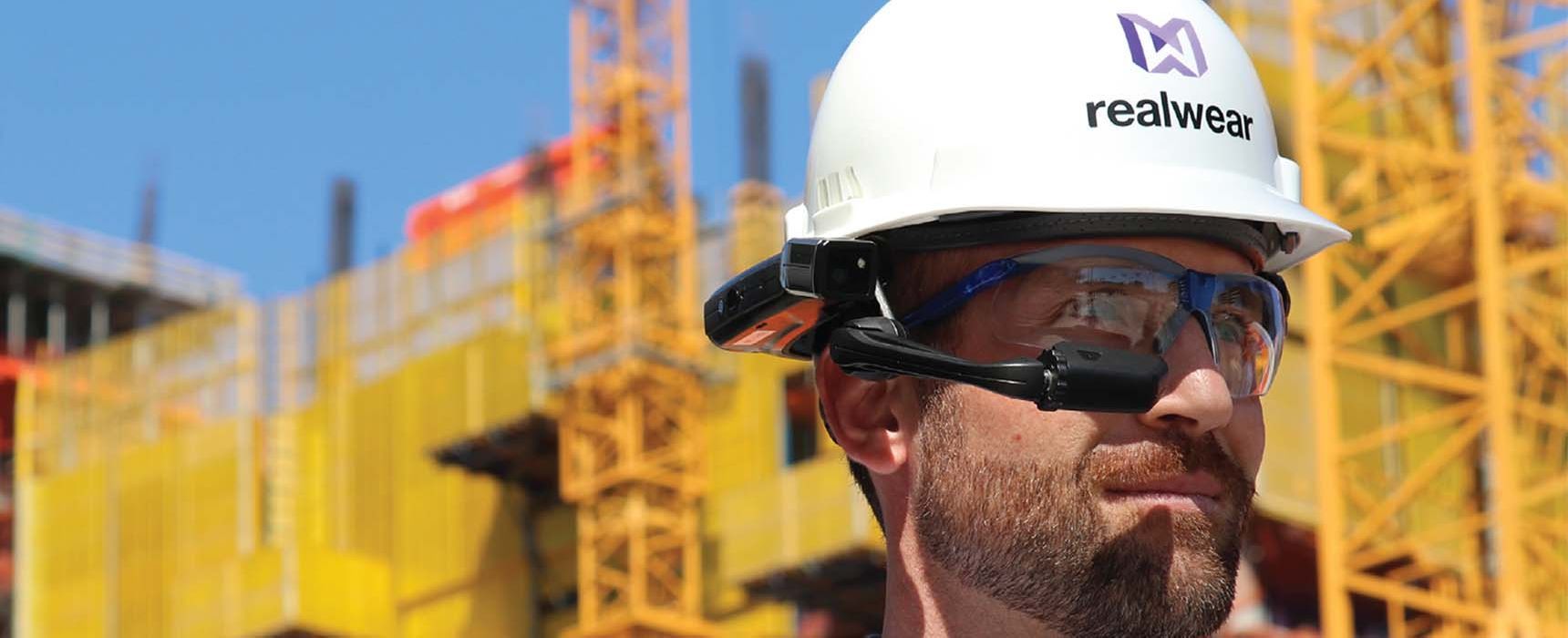 RealWear HMT-1 - Digital Assistance, Fernwartung und Logistik RealWear HMT-1 - Digital Assistance, Fernwartung und Logistik