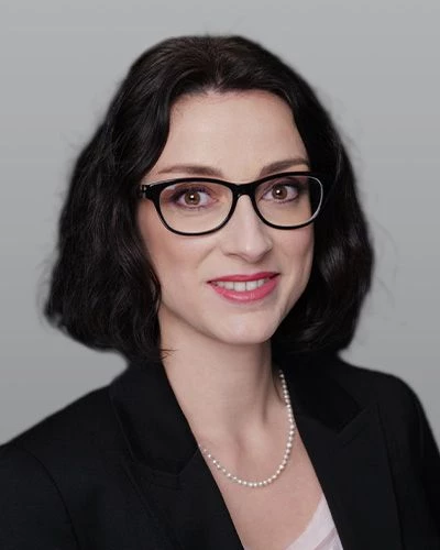 Mag. (FH) Viktoria Charvat